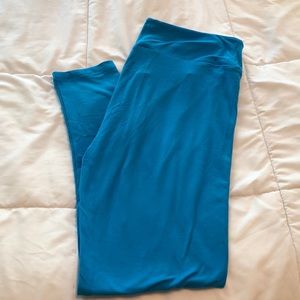 LuLaRoe Solid Blue Tall & Curvy leggings